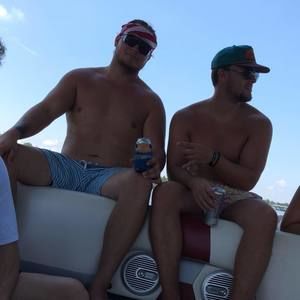 Meet your Posher, Bennett